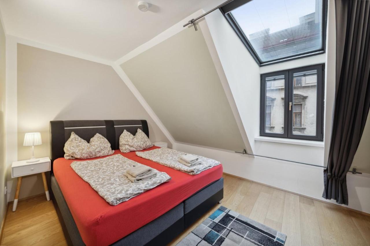 Florian'S Apartments In Mariahilf Wina Bagian luar foto